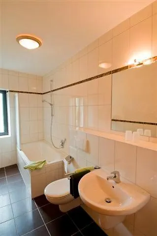 Casa de hóspedes Gaestehaus Lenartz-beth 3*